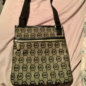 Michael Kors Crossbody